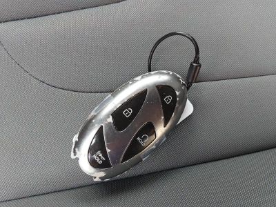 2024 Hyundai Elantra — photo 15 view