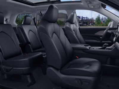 2026 Toyota Grand Highlander Hybrid - Photo 9