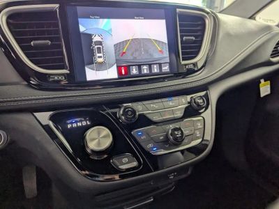 2026 Chrysler Pacifica — photo 23 view
