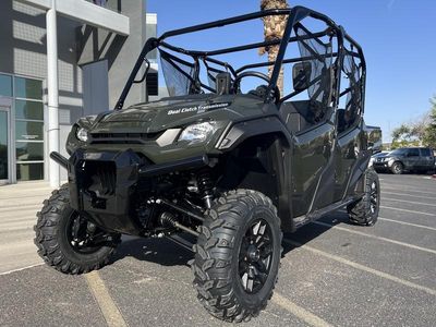 2025 Honda Pioneer 1000-6 Deluxe Crew - Photo 9