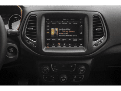 2020 Jeep Compass - Photo 13
