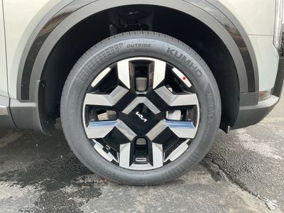 2027 Kia Telluride - Photo 16