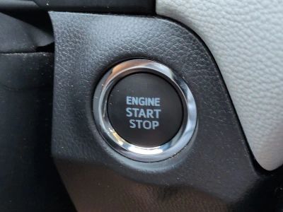 2024 Toyota RAV4 — photo 30 view