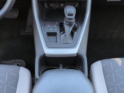 2024 Toyota RAV4 — photo 19 view