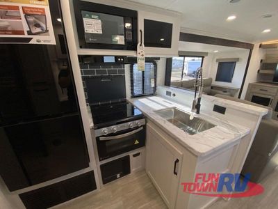 2026 Forest River RV Solaire - Photo 35