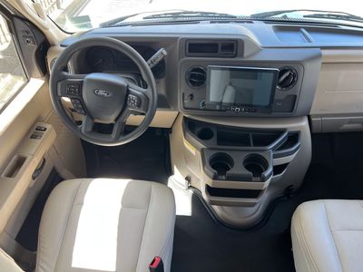 2026 Thor Motor Coach QUANTUM - Photo 2