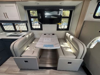 2026 Thor Motor Coach QUANTUM - Photo 6