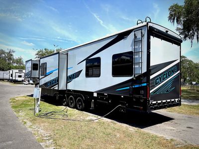2025 Heartland Cyclone - Photo 3
