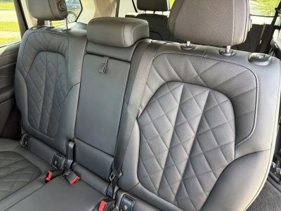 2024 BMW X7 — photo 20 view
