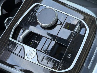 2024 BMW X7 — photo 35 view