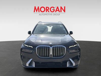 2024 BMW X7 — side profile view