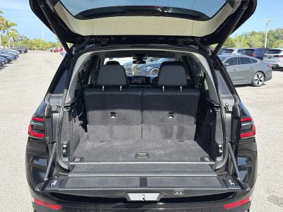 2024 BMW X7 — photo 12 view