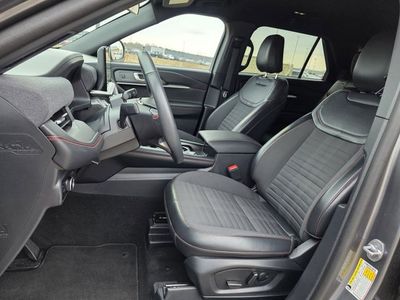 2025 Ford Explorer - Photo 13