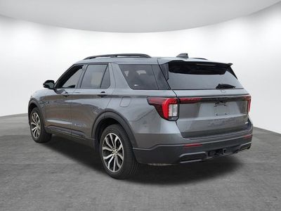 2025 Ford Explorer - Photo 6