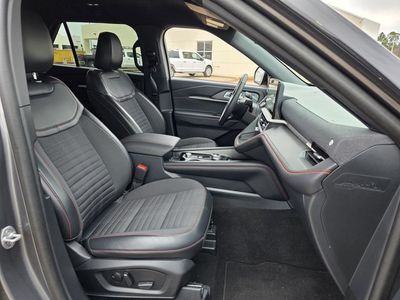 2025 Ford Explorer - Photo 27
