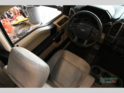 2021 Thor Motor Coach Omni — photo 7 view