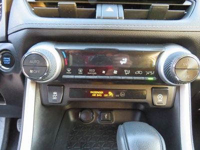 2021 Toyota RAV4 - Photo 26