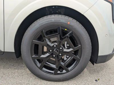 2026 Kia Carnival — photo 10 view