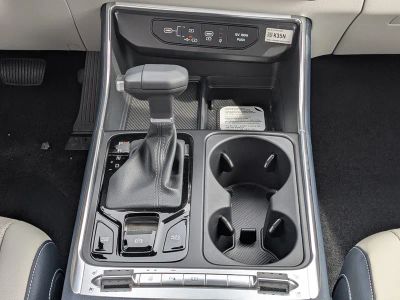 2026 Kia Carnival — photo 25 view