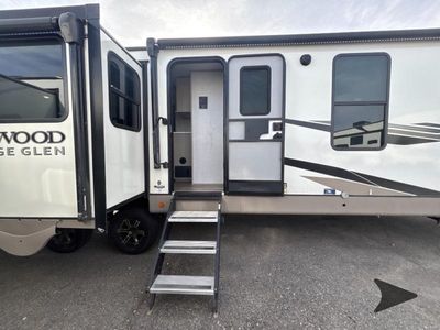 2023 Forest River RV Wildwood Heritage Glen - Photo 3