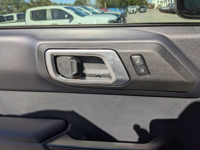 2025 Ford Bronco — photo 18 view