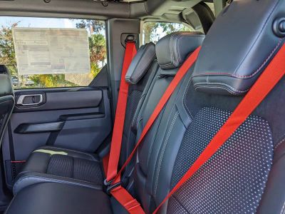 2025 Ford Bronco — photo 17 view