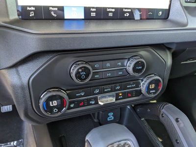 2025 Ford Bronco — photo 23 view