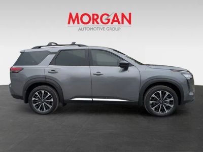 2026 Nissan Pathfinder — side profile view