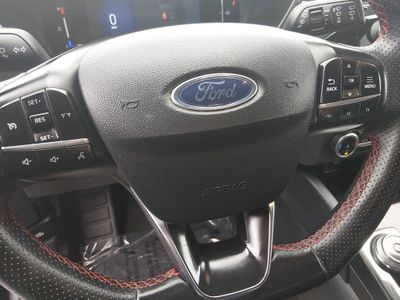 2024 Ford Escape — photo 12 view
