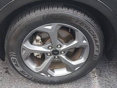 2024 Ford Escape — photo 10 view