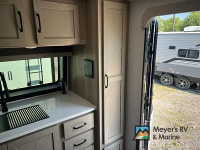 2025 Forest River RV Rockwood Ultra Lite - Photo 15