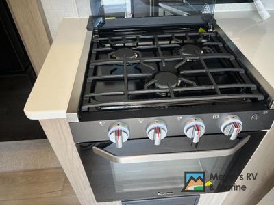 2025 Forest River RV Rockwood Ultra Lite - Photo 12