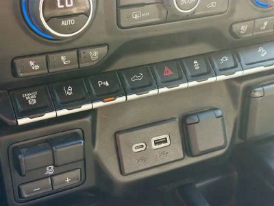 2022 Chevrolet Silverado 2500HD — photo 30 view
