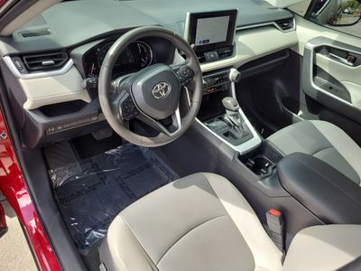 2024 Toyota RAV4 - Photo 19