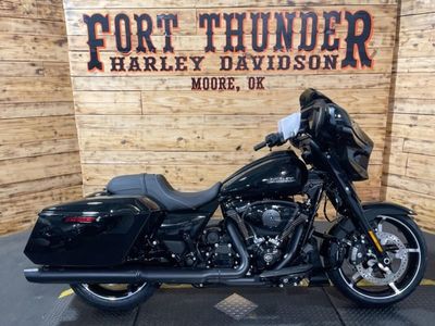 2025 Harley-Davidson FLHX - Street Glide — photo 7 view