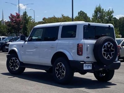 2026 Ford Bronco — photo 16 view