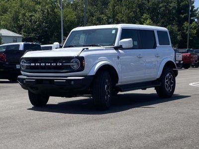 2026 Ford Bronco — photo 18 view
