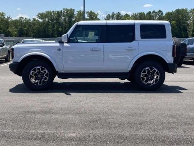 2026 Ford Bronco — photo 17 view