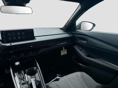 2026 Honda Accord Hybrid — photo 17 view