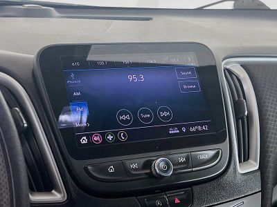2020 Chevrolet Malibu — photo 11 view