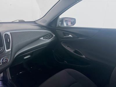 2020 Chevrolet Malibu — photo 18 view