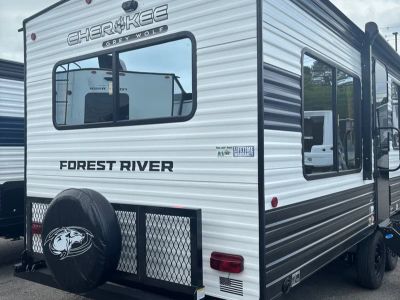 2026 Forest River Cherokee Grey Wolf - Photo 4