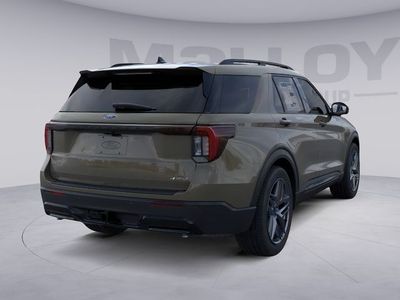 2026 Ford Explorer - Photo 2