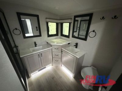 2026 Jayco North Point - Photo 37