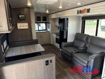 2023 Keystone RV Cougar Half-Ton - Photo 18