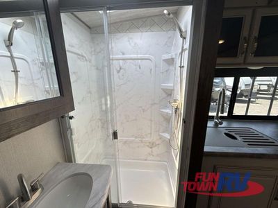 2023 Keystone RV Cougar Half-Ton - Photo 37