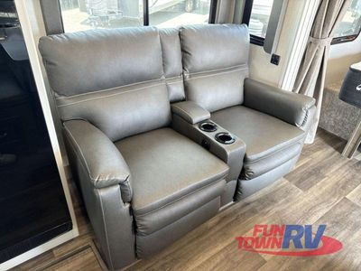 2023 Keystone RV Cougar Half-Ton - Photo 28