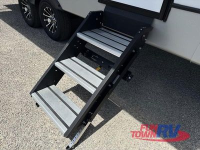 2023 Keystone RV Cougar Half-Ton - Photo 12