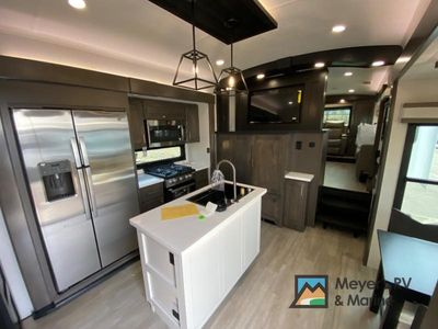 2026 Heartland Bighorn - Photo 6