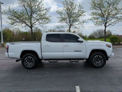 2022 Toyota Tacoma - Photo 5